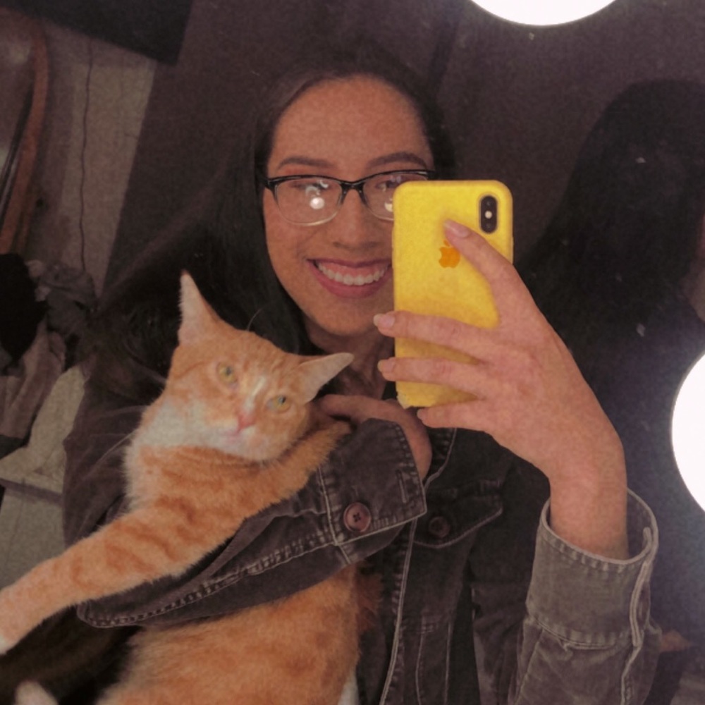 Meet your Posher, Carolina